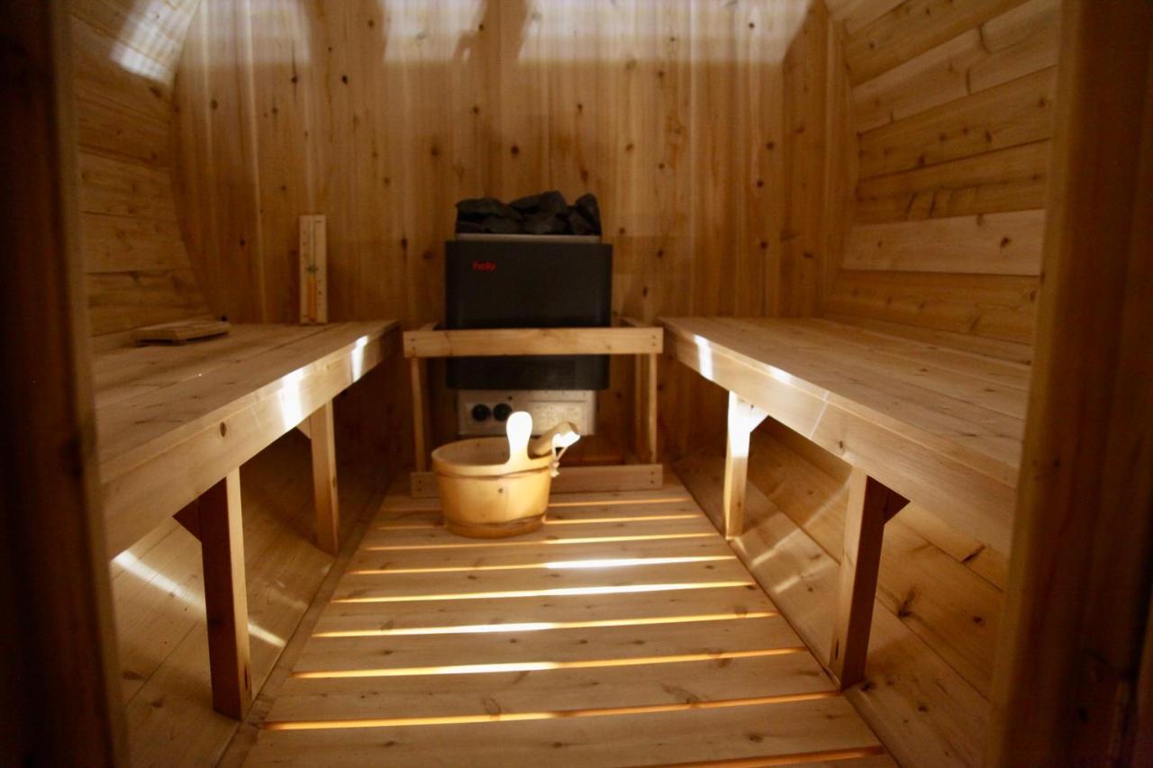 Maison D'Hotes De Charme Le Clos De La Fontaine Piscine & Spa Labastide-Marnhac エクステリア 写真