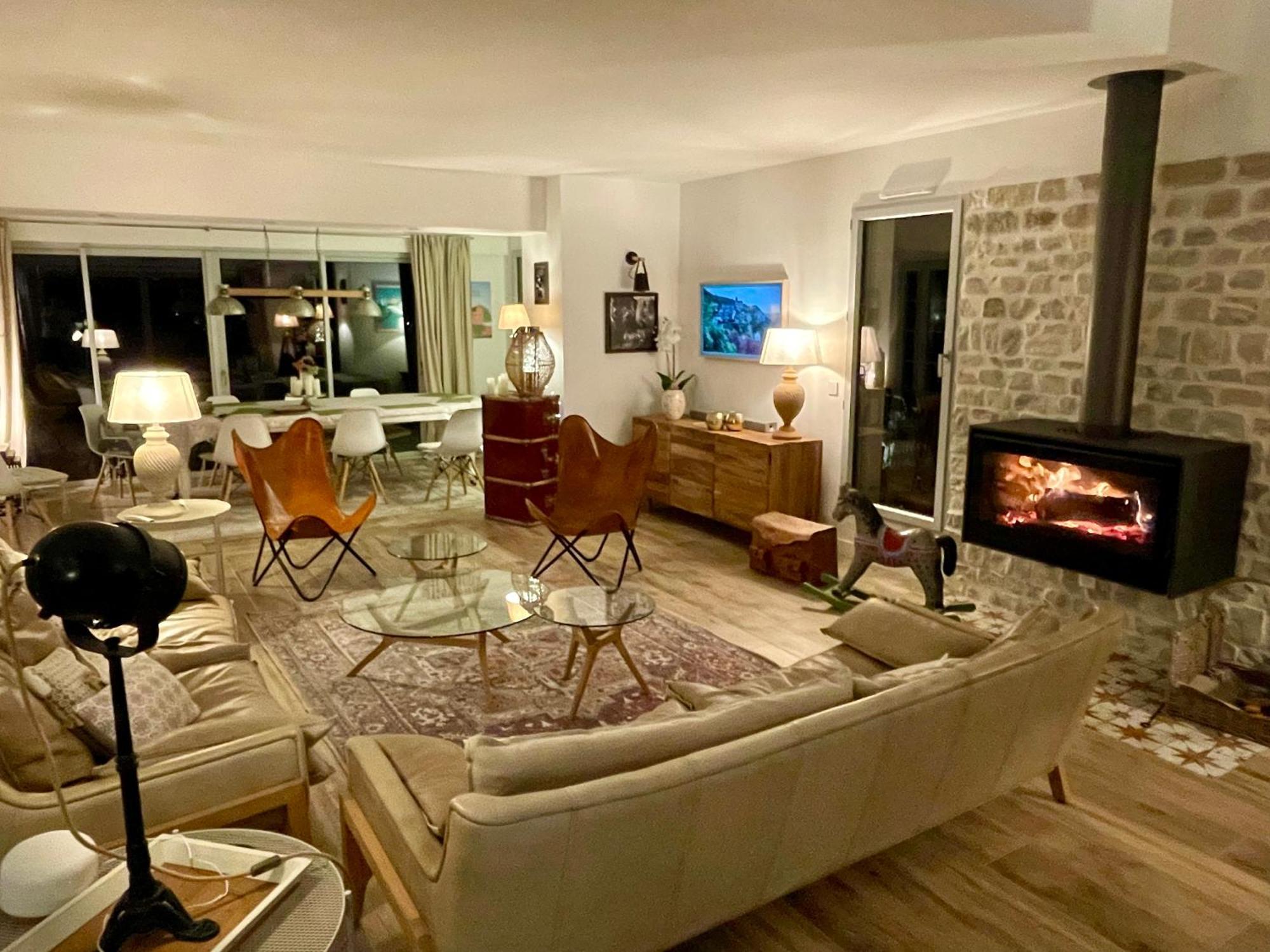 Maison D'Hotes De Charme Le Clos De La Fontaine Piscine & Spa Labastide-Marnhac エクステリア 写真